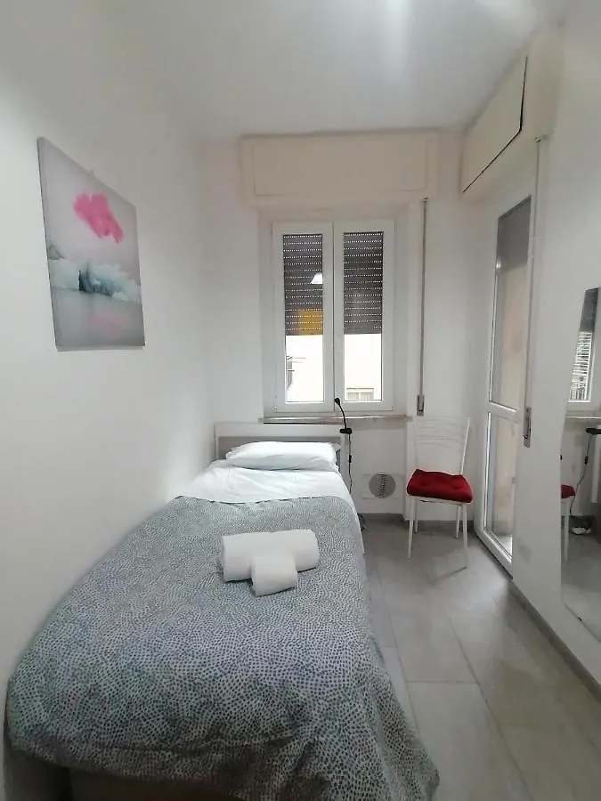 Guest House Giacosa ميلان